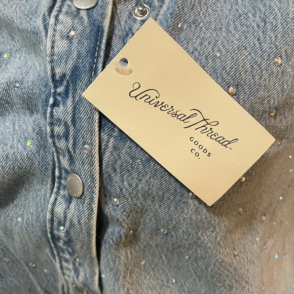 Universal Thread Light Blue Denim Shirt with Rhinestone Stud Details - Picture 5 of 6